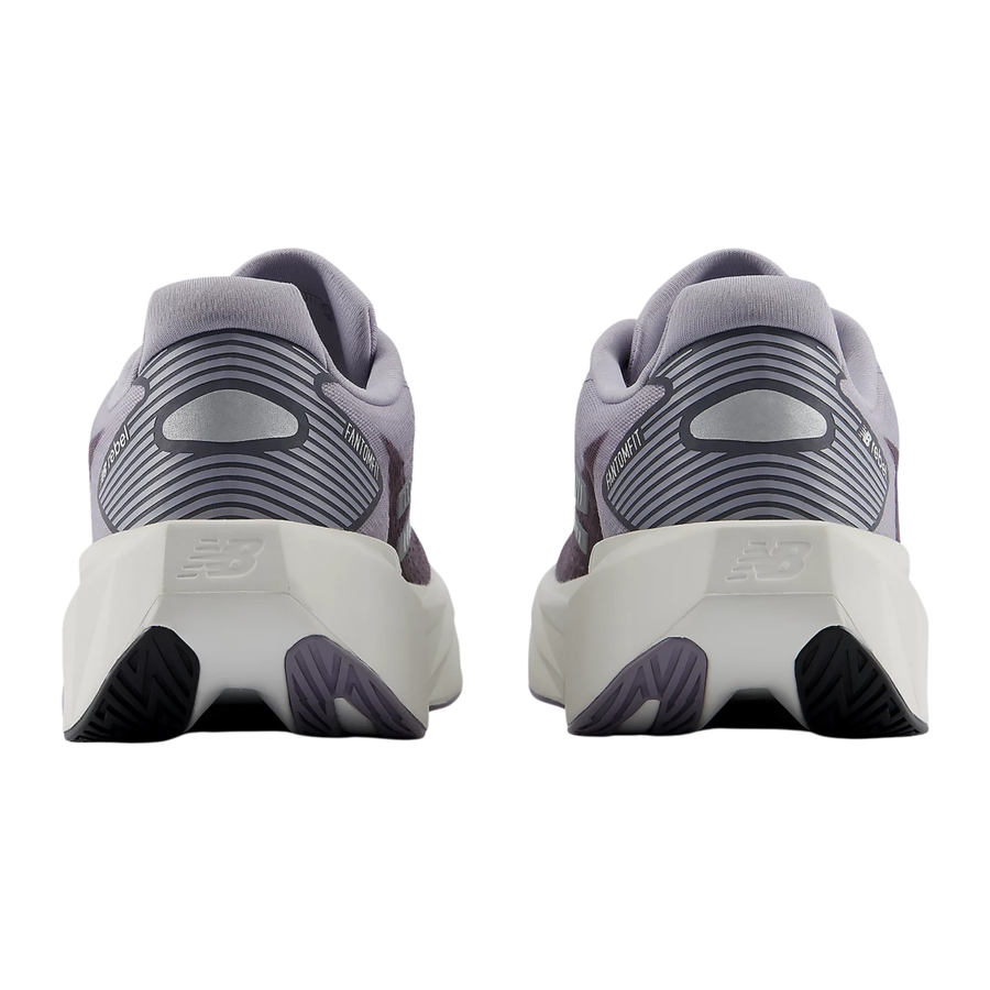 New Balance Womens FuelCell Rebel v5 - Digital Mist/Magnet - Speed