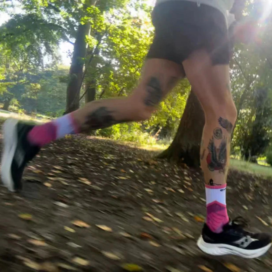 Everyday Running Co Elite Running Socks - Vivid Pink/Fuscia