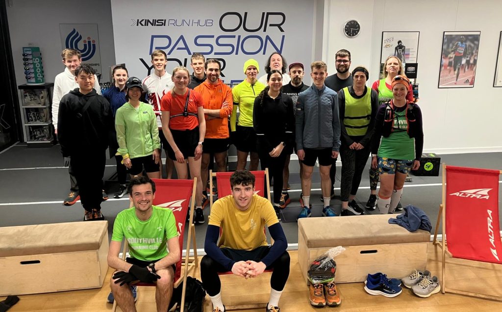 On Wednesday the 5th February we welcomed Southville Running Club and the University of Bristol Orienteering Club to our shop for an Altra demo evening to test the FWD VIA and Experience Flow around the streets of Bristol!