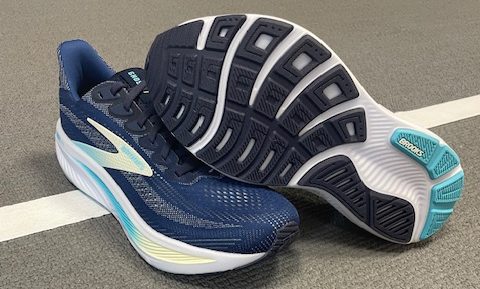 Introducing the Brooks Ghost 17. This is the next generation of Brooks' much-running shoe which has been taken to a new level with even more cushioning to deliver the perfect balance of softness, weight and comfort!
