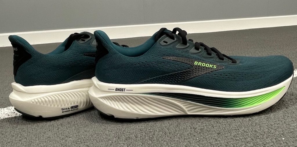 New colourways give the Brooks Ghost 17 a fresh lease of life and make it easier to match your running gear, casualwear, or running-to-work outfits.