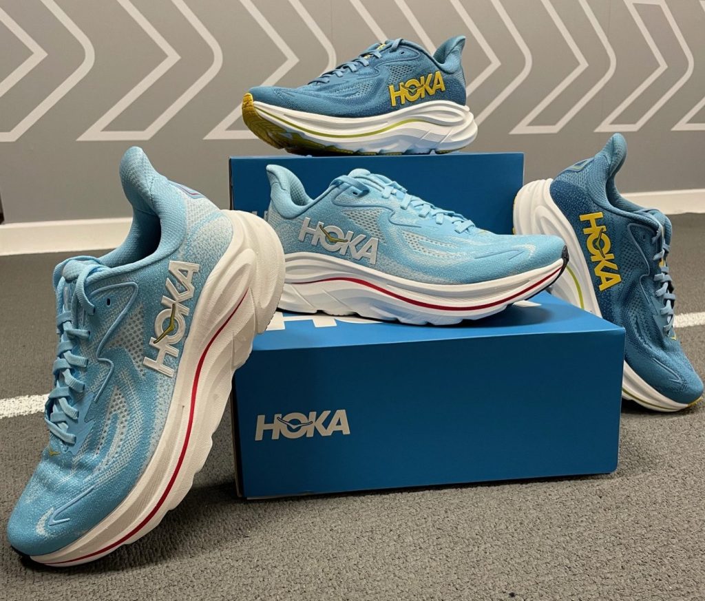 The Clifton 10 continues to be one of Hoka’s most popular neutral trainers, beloved for its lightweight plush cushioning, smooth ride and everyday versatility.