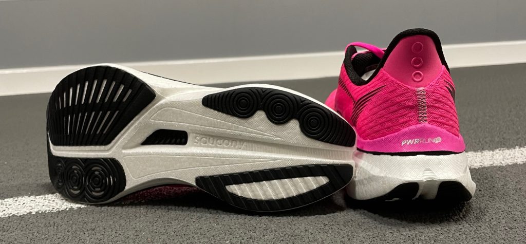 Whether you’re chasing PBs, pacing long runs, or mixing in tempo sessions with easy miles, the Endorphin Speed 5 remains a favourite — and these new colourways give you even more reasons to love it.