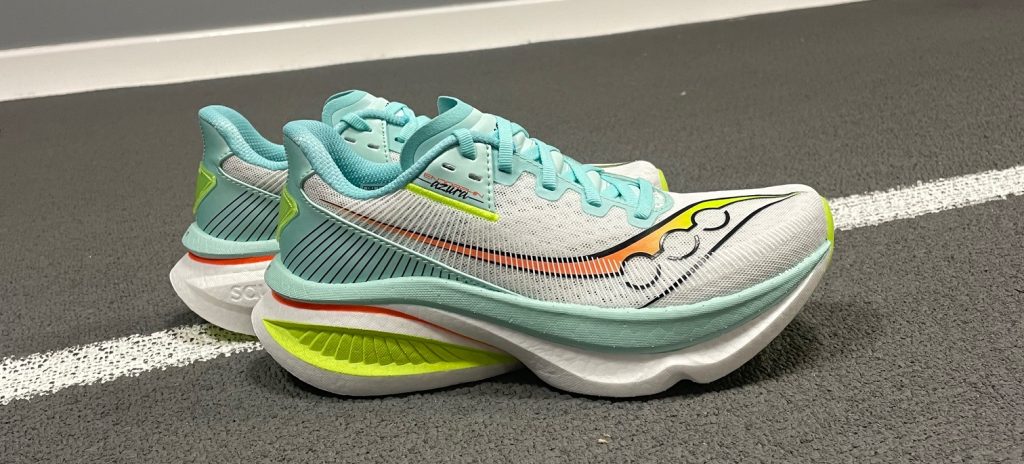 With its sleek design and Endorphin-inspired ride geometry, the Saucony Endorphin Azura delivers a running experience that feels modern, efficient and fun.